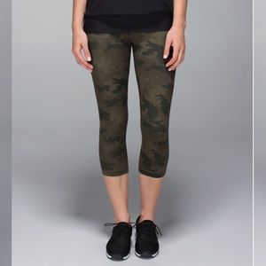 Lululemon Wunder Under Crop